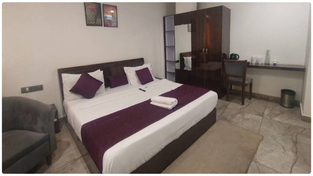 Perfect Stayz AIIMS-1