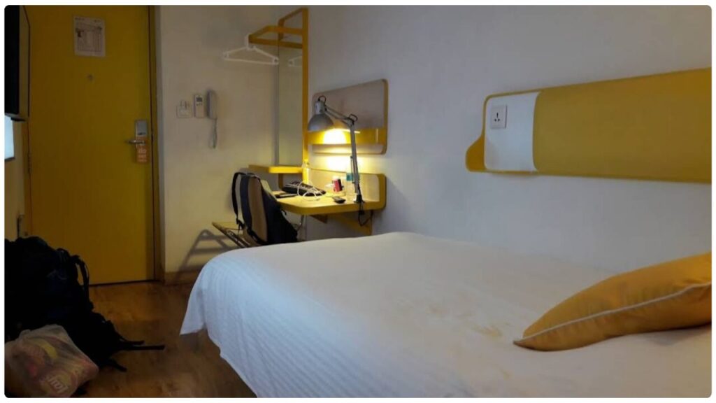 Bloomrooms @ New Delhi Railway Station