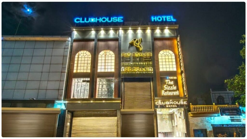 Clubhouse Hotel Ayodhya