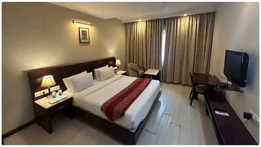 Hotel Abhimaani Vasathi