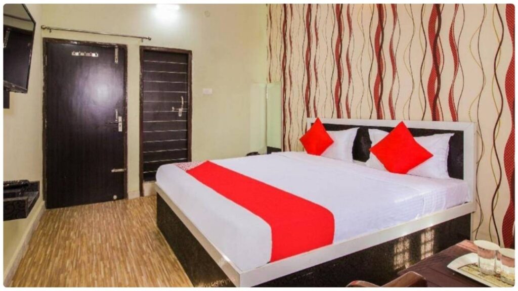 Hotel Paradise Residency