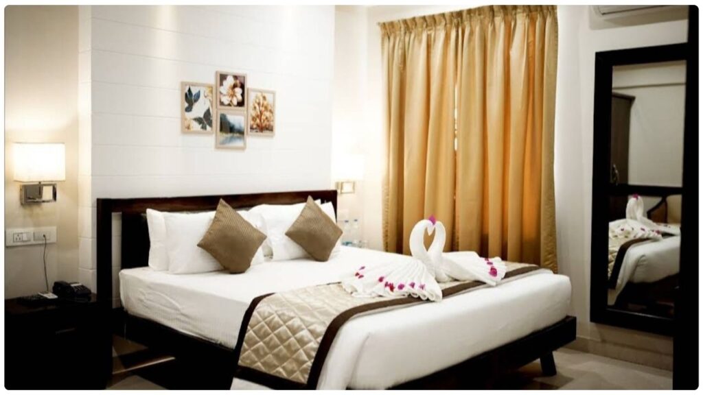 Hotel Raj Vista Suites and Convention