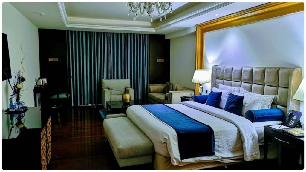 La Marvella, A Sarovar Premier Hotel