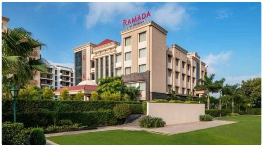 Rambada by Wyndham Varanasi Katesar