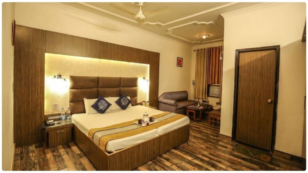 Hotel Goverdhan Palace