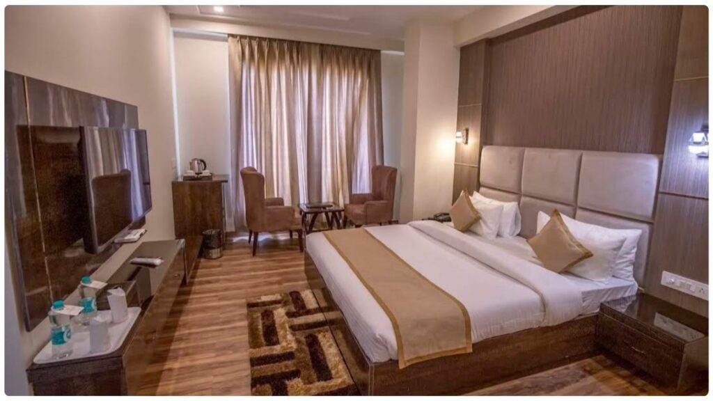 Hotel Idhayan Palace