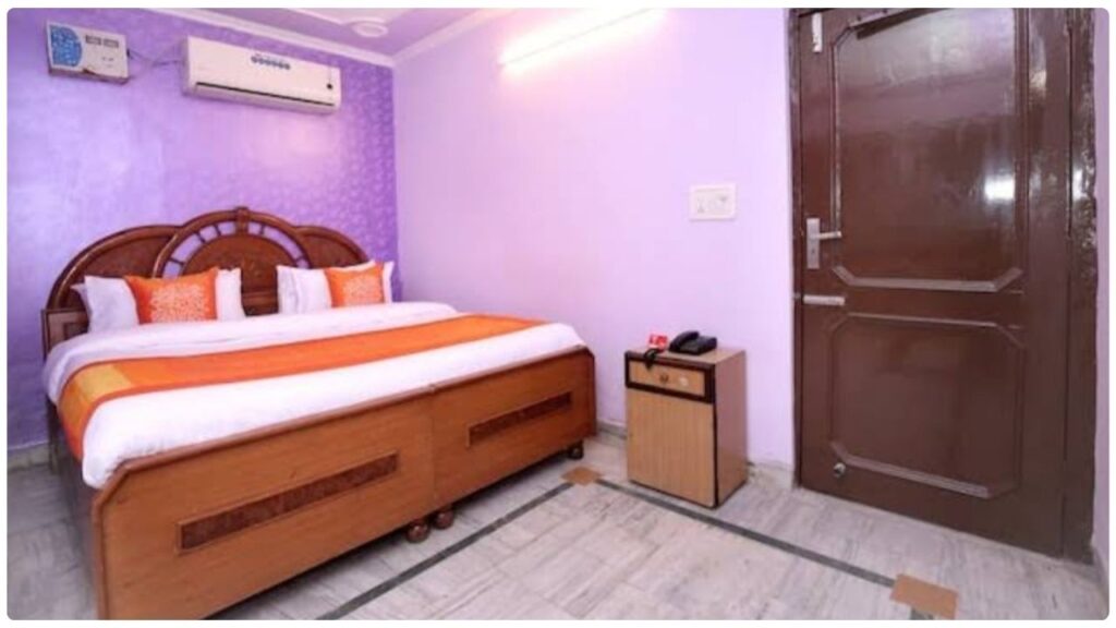 Hotel O Rajesh Palace